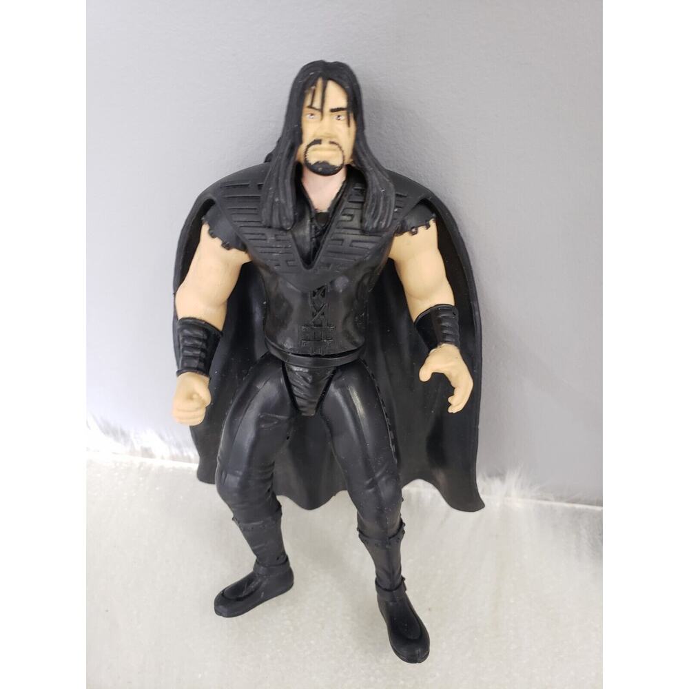 VINTAGE 1997 WWF JAKKS BURIED ALIVE UNDERTAKER‎ FIGURE Loose W/Cape
